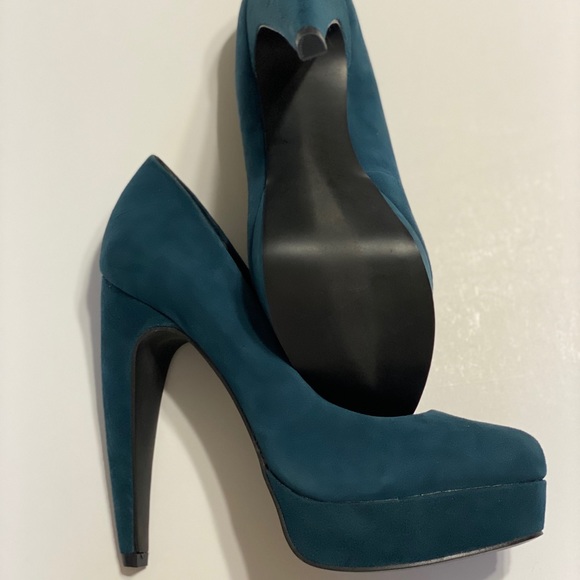 Trouvé Suede Sapphire Pumps 8.5 - Picture 4 of 13